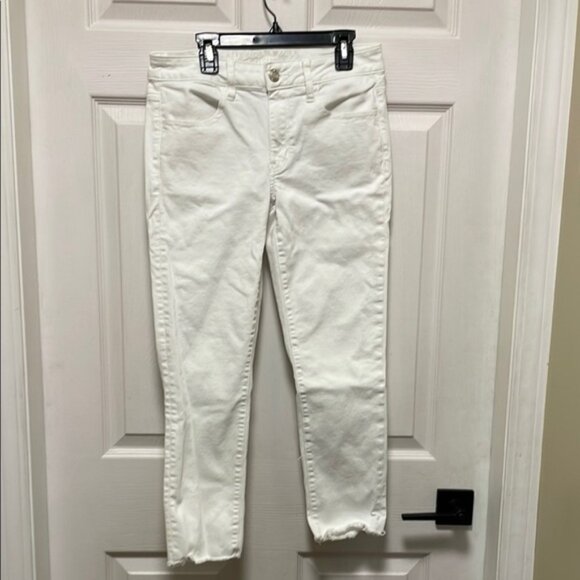 American Eagle Super Stretch Jegging Crop White Denim Jeans Size 6 - Picture 1 of 10